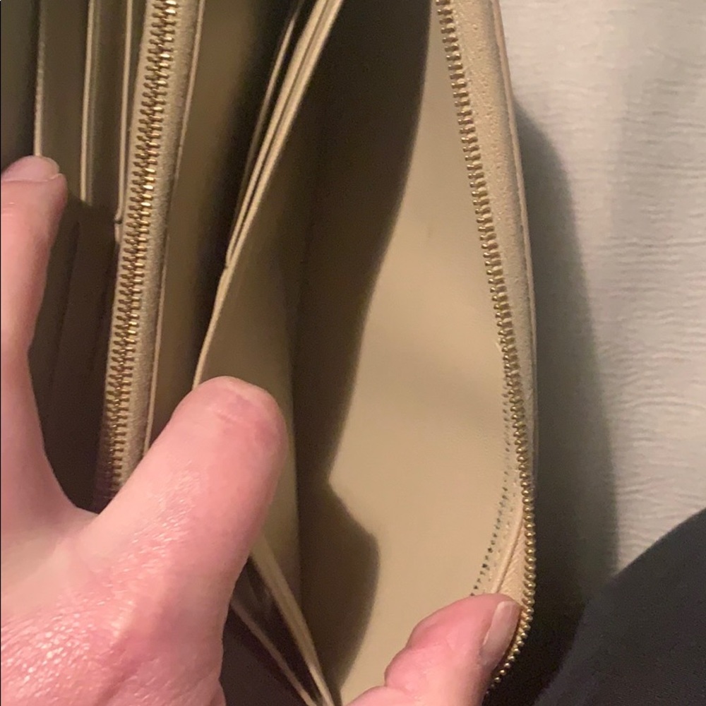 Authentic Celine Wallet sand and blue - Picture 7 of 8